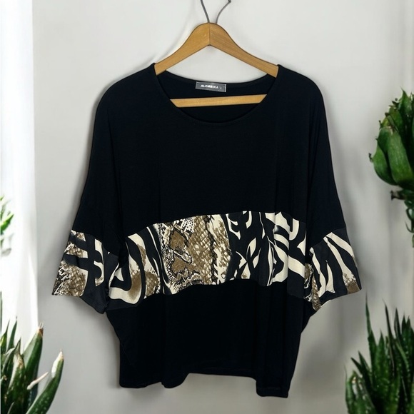 ALEMBIKA Boxy Cropped Batwing Animal Reptile Print Color block flowy shirt - Picture 11 of 11